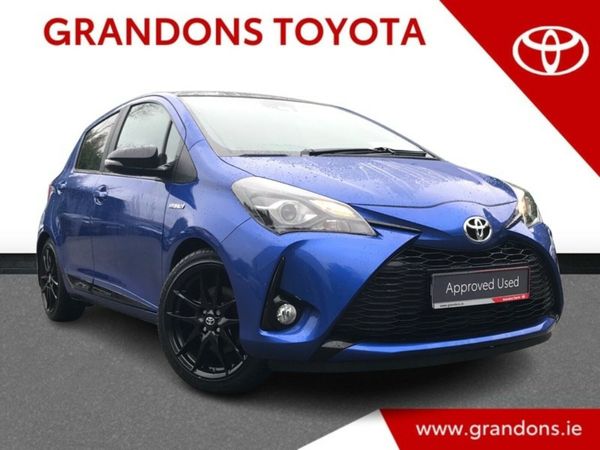 Toyota Yaris Hatchback, Petrol Hybrid, 2019, Blue