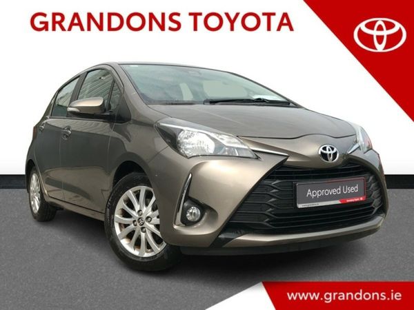 Toyota Yaris Hatchback, Petrol, 2017, Bronze