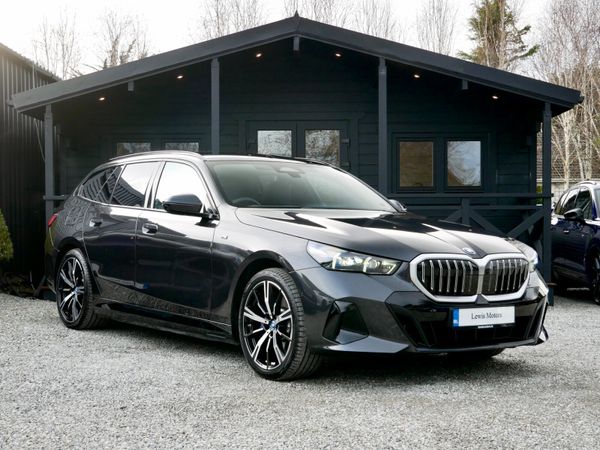 BMW 5-Series Estate, Petrol Hybrid, 2025, Grey