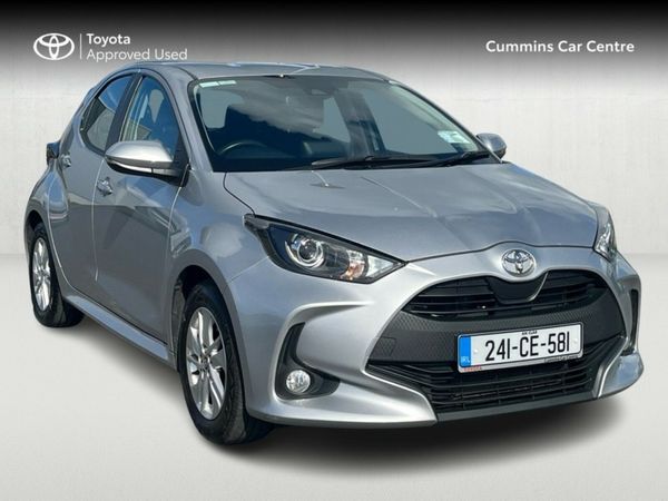 Toyota Yaris Hatchback, Petrol, 2024, Silver