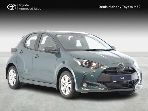 Toyota Yaris Hatchback, Petrol Hybrid, 2026, 