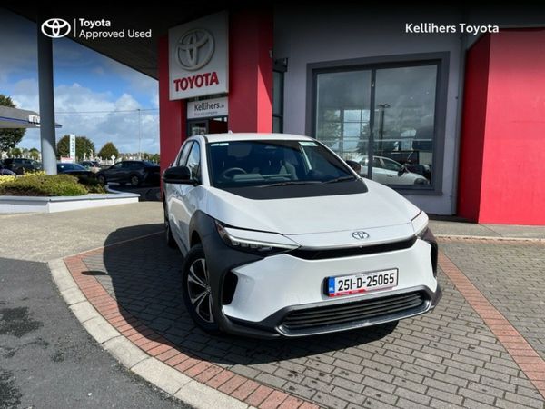 Toyota bZ4X Estate, Electric, 2025, White