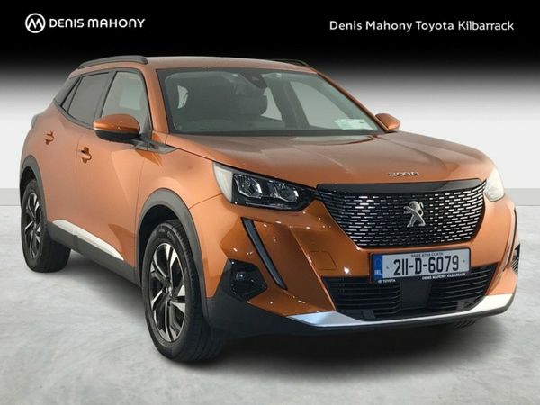 Peugeot 2008 MPV, Petrol, 2021, Orange