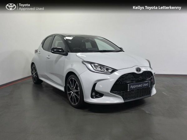 Toyota Yaris Hatchback, Petrol Hybrid, 2022, Grey