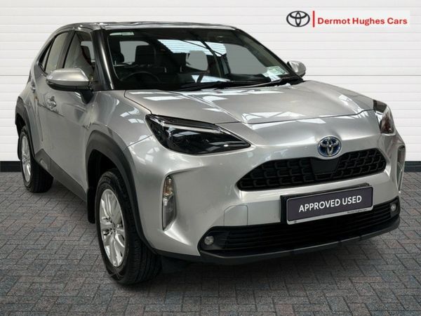 Toyota Yaris Cross Hatchback, Petrol Hybrid, 2023, Grey