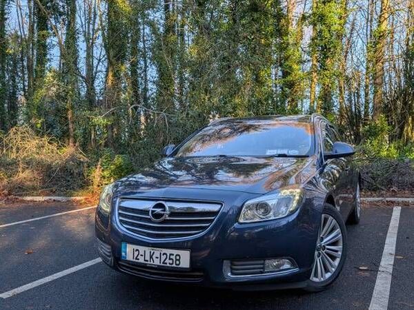 Opel Insignia MPV, Diesel, 2012, Blue