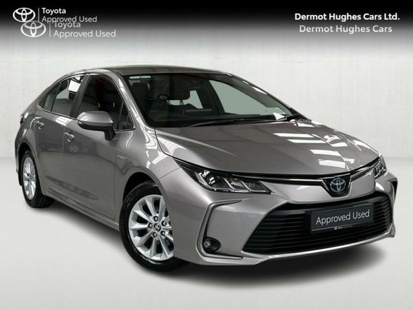 Toyota Corolla Saloon, Petrol Hybrid, 2021, Grey