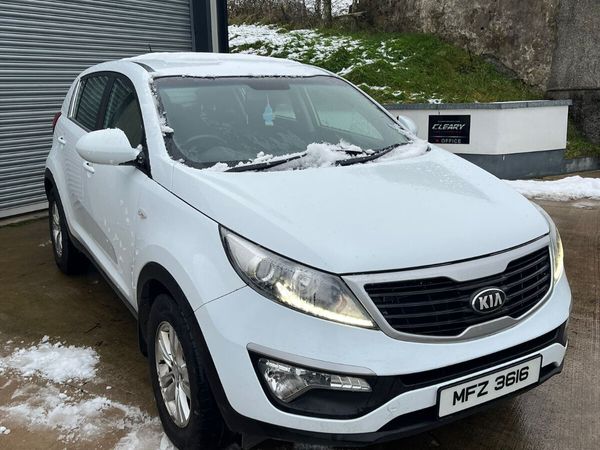 Kia Sportage SUV, Diesel, 2013, White
