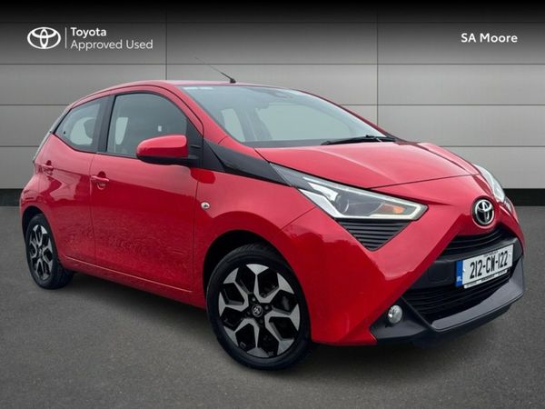 Toyota Aygo Hatchback, Petrol, 2021, Red