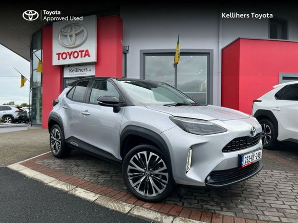 Toyota Yaris Cross Hatchback, Petrol Hybrid, 2023, Silver