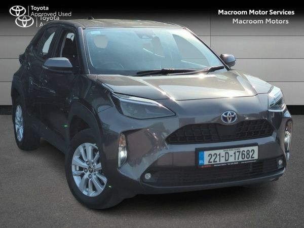Toyota Yaris Hatchback, Petrol Hybrid, 2022, Grey