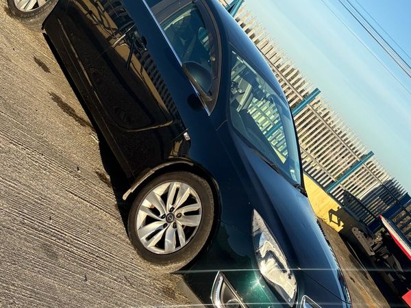 Opel Insignia Saloon, Diesel, 2014, Green