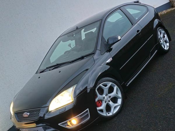 Ford Focus Hatchback, Petrol, 2007, Black