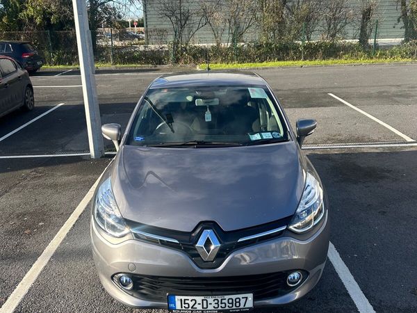 Renault Clio Hatchback, Petrol, 2015, Grey