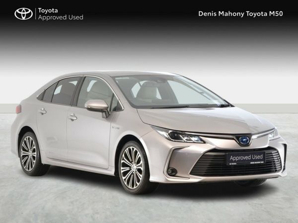 Toyota Corolla Saloon, Petrol Hybrid, 2021, Grey