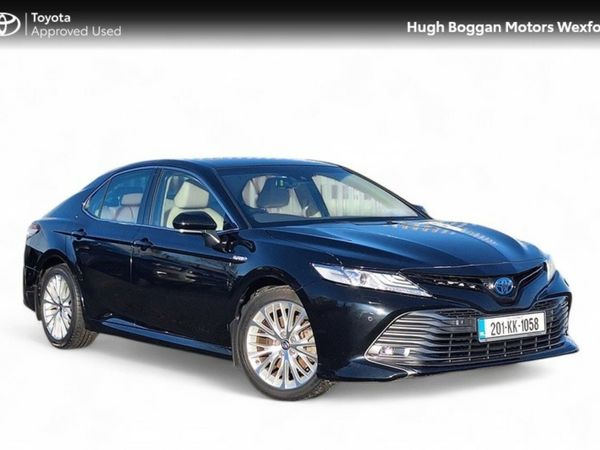 Toyota Camry Saloon, Petrol Hybrid, 2020, Black