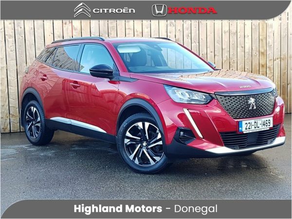 Peugeot 2008 MPV, Petrol, 2022, Red