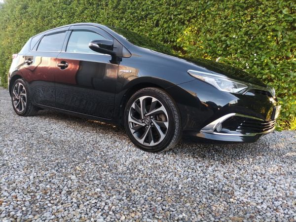 Toyota Auris Hatchback, Petrol Hybrid, 2016, Black