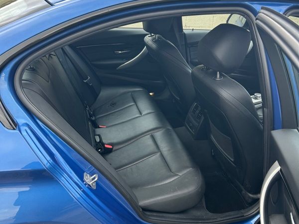 BMW 3-Series Saloon, Petrol Plug-in Hybrid, 2018, Blue