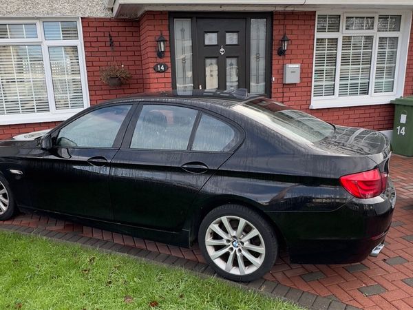 BMW 5-Series Saloon, Diesel, 2010, Black