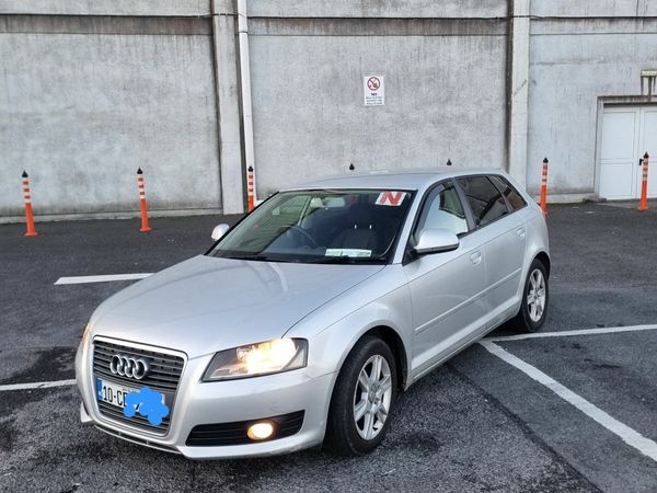 Audi A3 Hatchback, Diesel, 2010, Silver