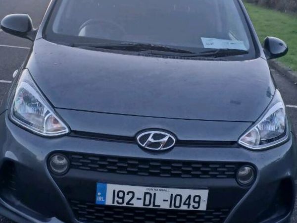 Hyundai i10 Hatchback, Petrol, 2019, Grey