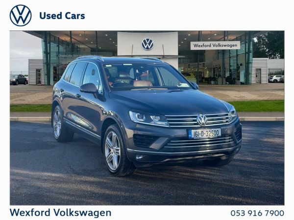 Volkswagen Touareg SUV, Diesel, 2016, Grey