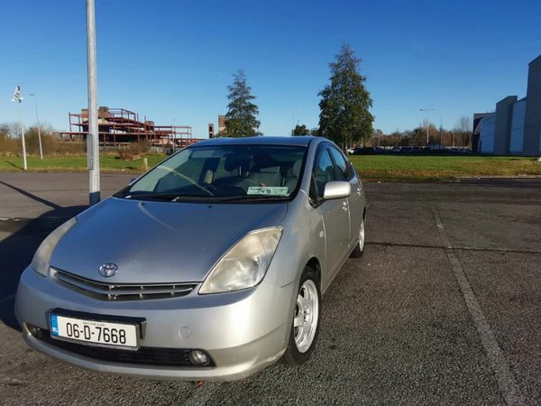 Toyota Prius Hatchback, Petrol Hybrid, 2006, Silver