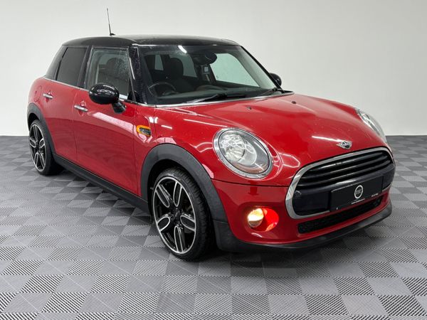 Mini Cooper Hatchback, Petrol, 2017, Red
