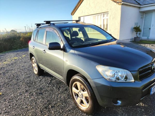 Toyota RAV4 SUV, Diesel, 2007, Grey