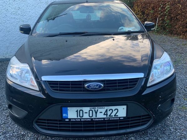 Ford Focus Hatchback, Petrol, 2010, Black