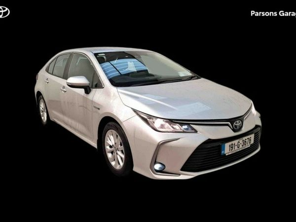 Toyota Corolla Saloon, Petrol Hybrid, 2019, Silver