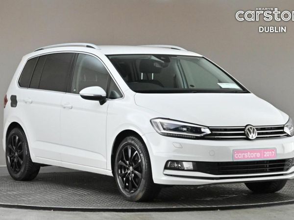 Volkswagen Touran MPV, Petrol, 2017, White