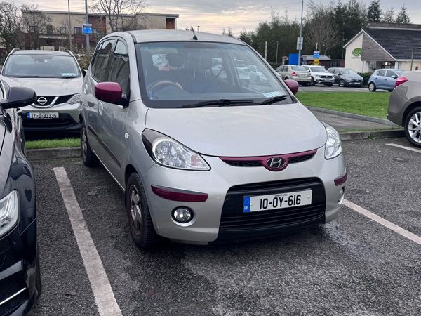 Hyundai i10 Hatchback, Petrol, 2010, Silver