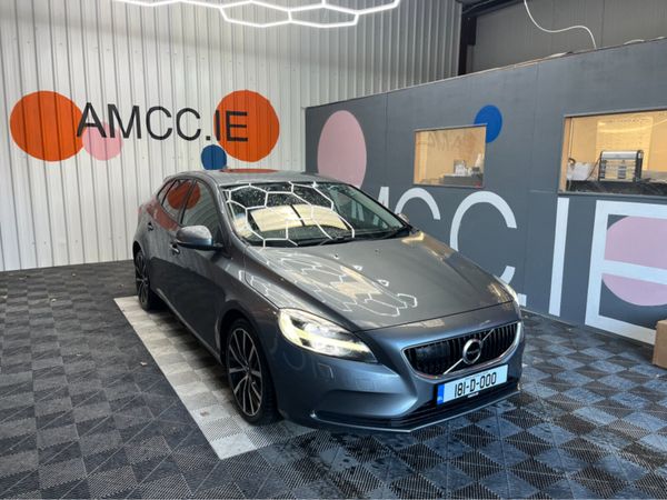 Volvo V40 Hatchback, Diesel, 2018, Grey