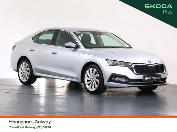 Skoda Octavia Saloon, Petrol, 2024, Grey