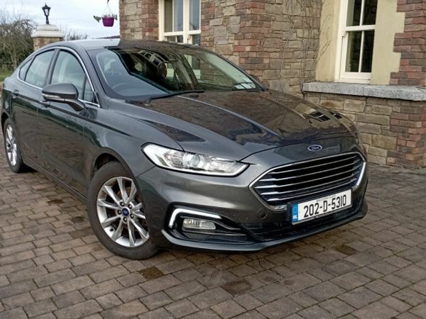 Ford Mondeo Hatchback, Diesel, 2020, Grey