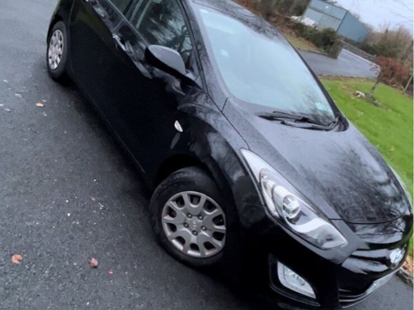 Hyundai i30 Hatchback, Petrol, 2012, Black