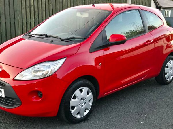 Ford KA Hatchback, Petrol, 2013, Red