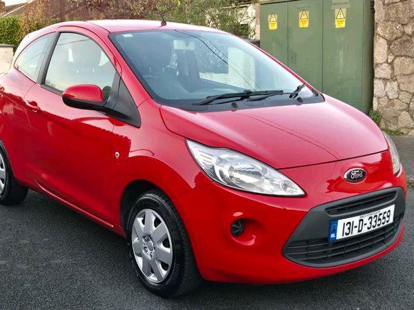 Ford KA Hatchback, Petrol, 2013, Red