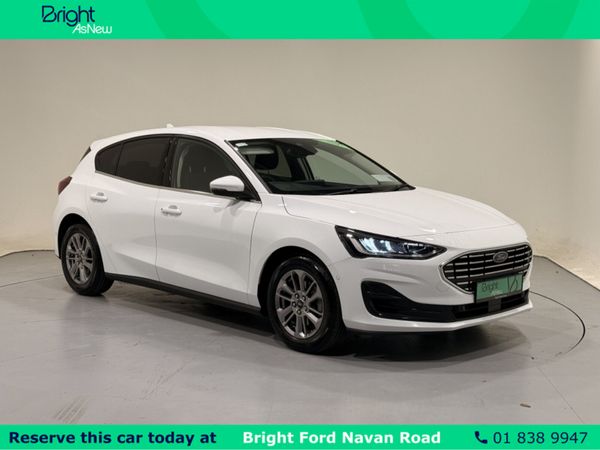 Ford Focus Hatchback, Petrol, 2023, White