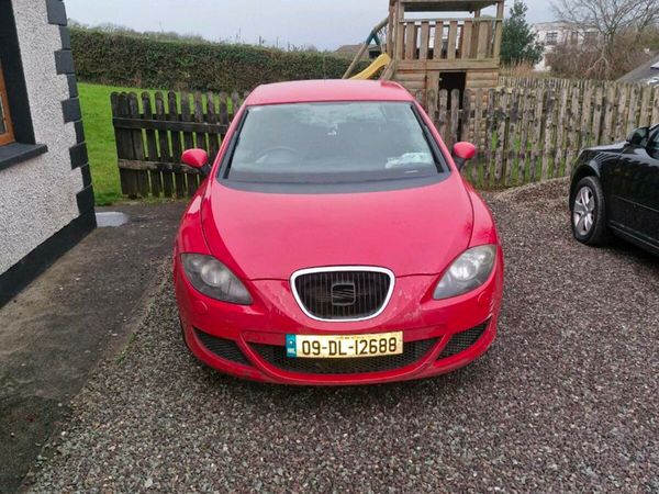 SEAT Leon Hatchback, Diesel, 2009, Red