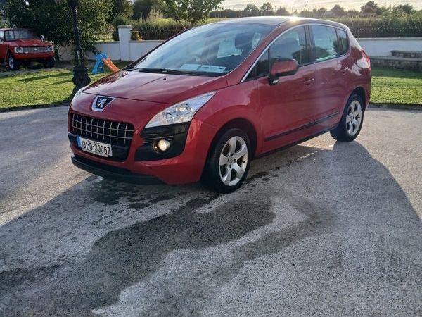 Peugeot 3008 Hatchback, Diesel, 2013, Red