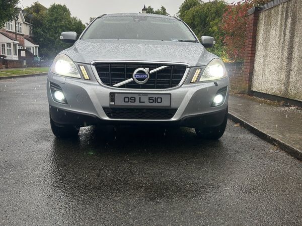 Volvo XC60 SUV, Diesel, 2009, Silver