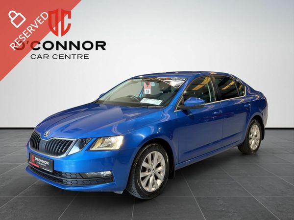 Skoda Octavia Saloon, Diesel, 2019, Blue