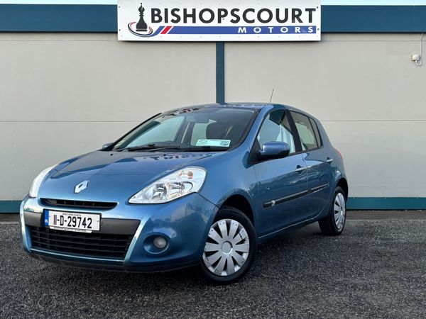 Renault Clio Hatchback, Ethanol Petrol, 2011, Blue