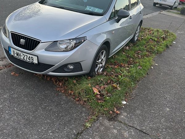 SEAT Ibiza MPV, Petrol, 2011, Silver