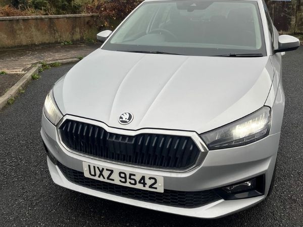 Skoda Fabia Hatchback, Petrol, 2023, Silver
