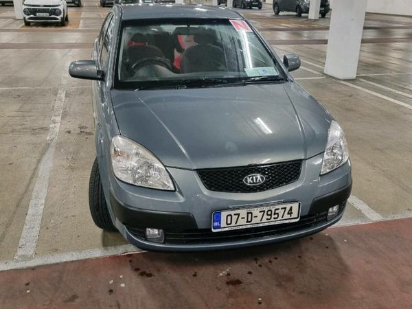 Kia Rio Saloon, Petrol, 2007, Grey