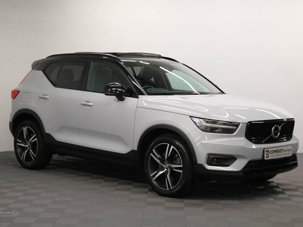 Volvo XC40 , Hybrid, 2021, Silver